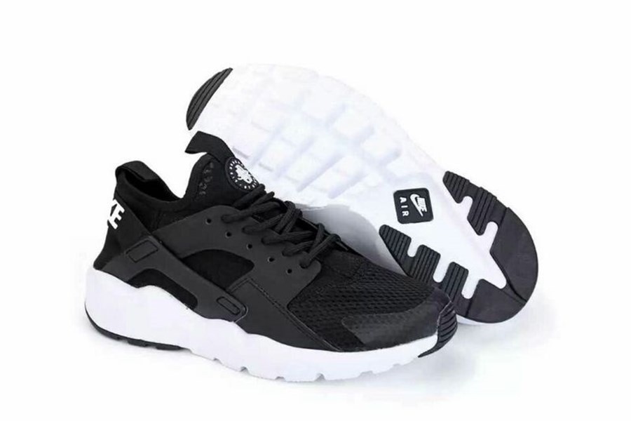 huarache noire et blanche